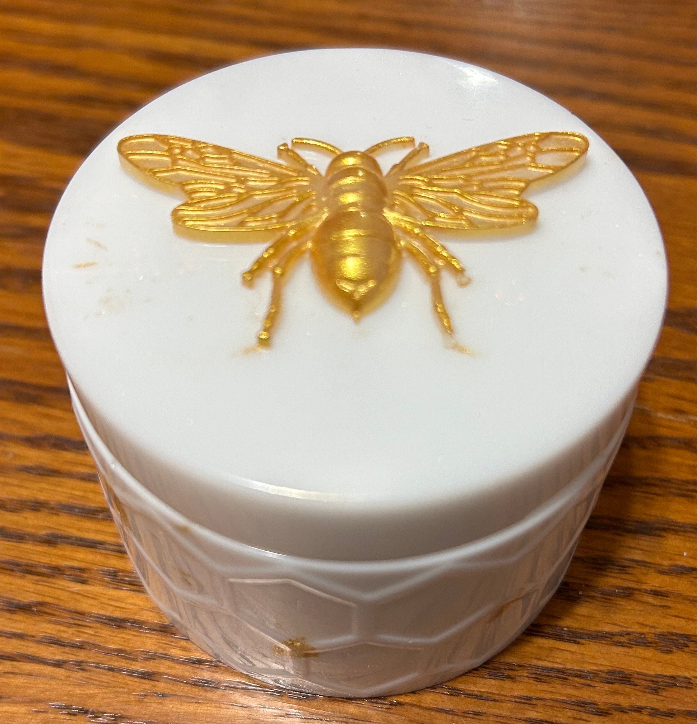 Dior Bee Charm DiorBeauté 蜂 ピンバッジ ピンバッチ 激レア 未