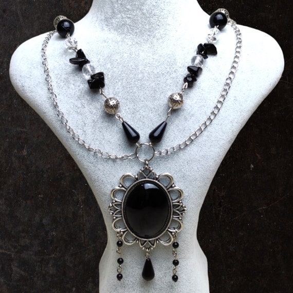 Victorian Black Gothic Necklace, Rosary Vintage Jewelery, Fairy 
