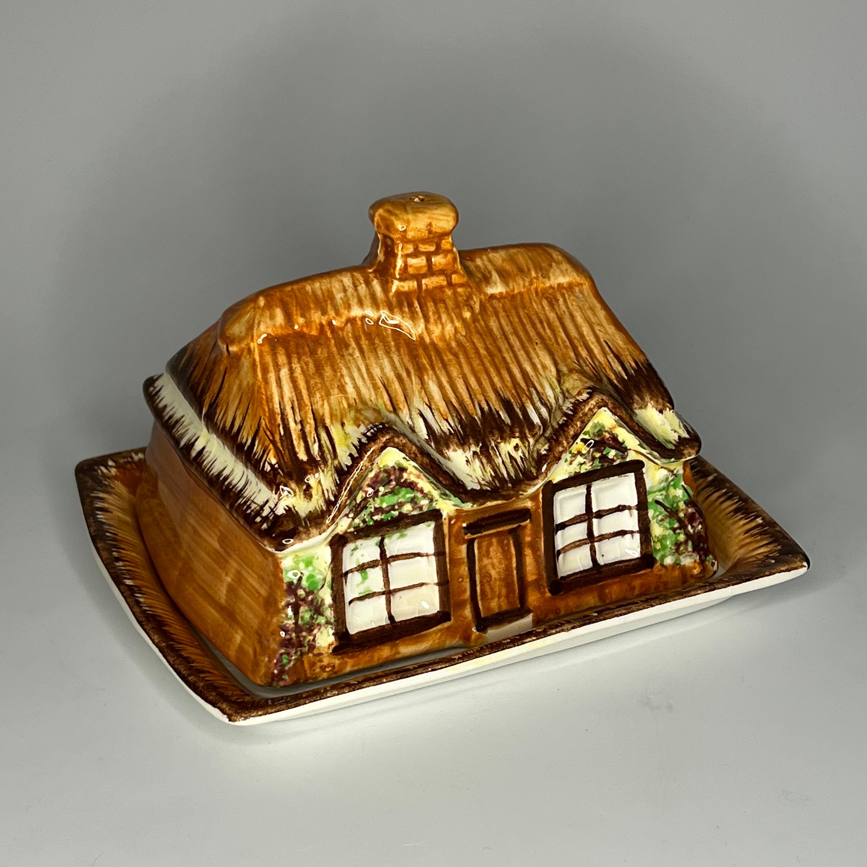 Antique English Ceramic Cheese Keeper or Butter Dome, 1900 for sale at  Pamono