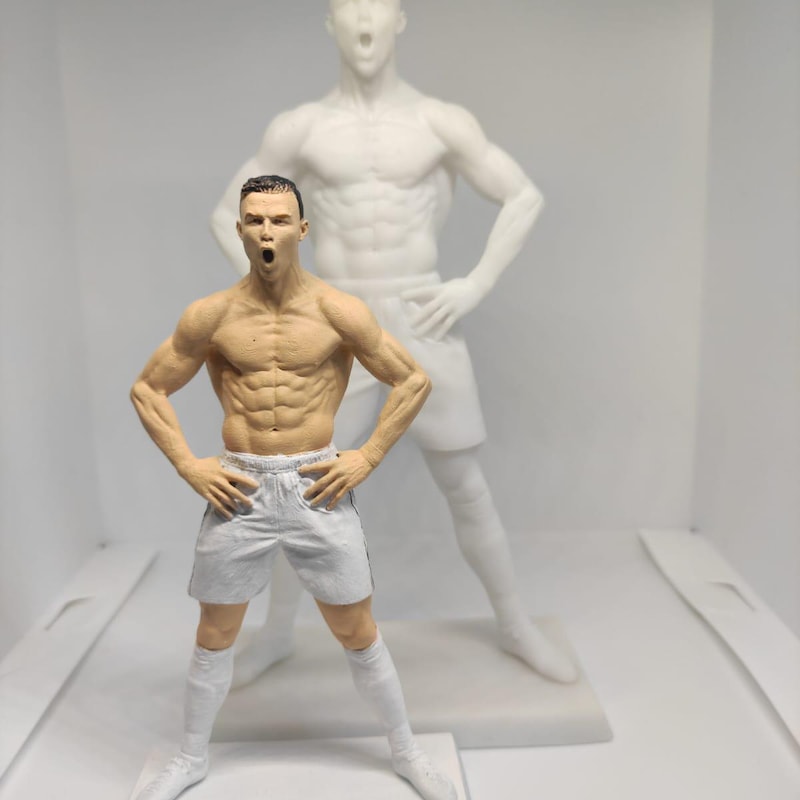 cristiano ronaldo figure