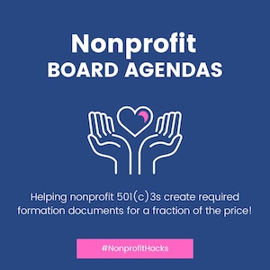 Pode incluir: Um gráfico com um contorno branco de duas mãos segurando um coração rosa com uma lua crescente branca dentro. O texto "Nonprofit BOARD AGENDAS" está em branco no topo do gráfico. O texto "Helping nonprofit 501(c) 3s create required formation documents for a fraction of the price!" está em branco abaixo das mãos. A hashtag "#NonprofitHacks" está em branco em um retângulo rosa na parte inferior do gráfico.