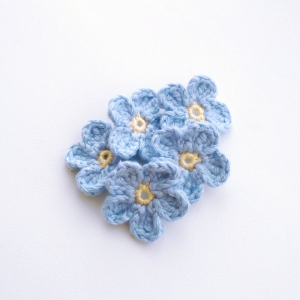 Forget-me-not flower crochet pattern, crochet applique