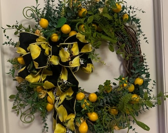 Gorgeous Lemon Zest Wreath