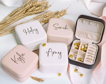 Personalized Travel Jewelry Case | Bridesmaid Gifts | Bridal Gifts | Christmas and Holiday Gifts | Gifts For Her | Birthday Gift For Women