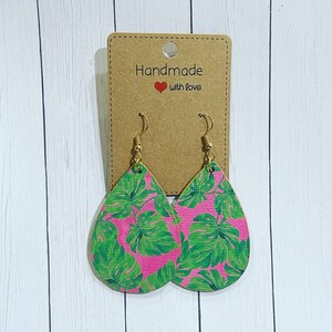 Palm Leaf Earrings, Tropical Earrings, Palm Leaf Gifts, Tropical Gifts, Gifts for Vacation, Palm Leaf Jewelry, Tropical Jewelry