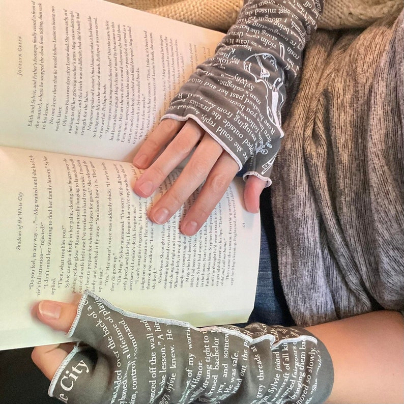 Shadows of the White City Writing Gloves Reading Gloves Arm Warmers Booklover Gift Fingerless Gloves image 5