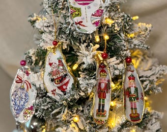 Coastal Christmas ornaments