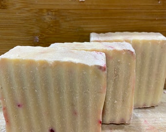 Strawberry Shampoo Bars! Handmade, three oil blend!