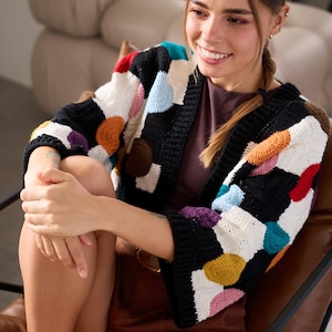 Wzór PDF na szydełkową kurtkę z geometrycznym wzorem konfetti (do pobrania natychmiast), kardigan z kwadratów babci, kurtka damska, sweter z dzianiny