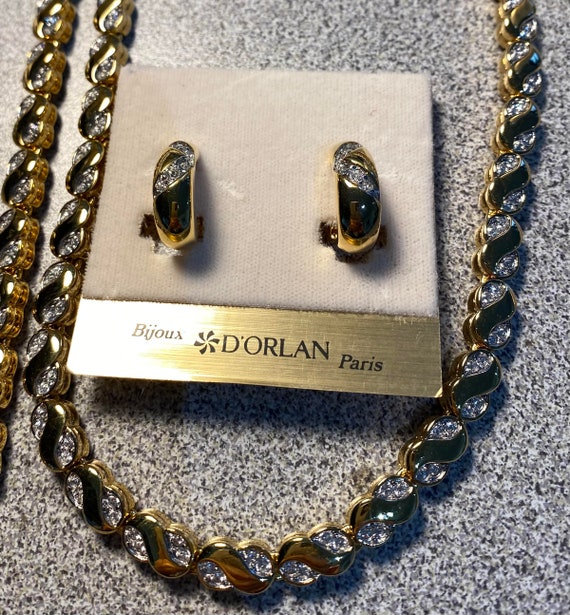 Collar, pulsera y pendientes de clip Triple oro de 22 kt