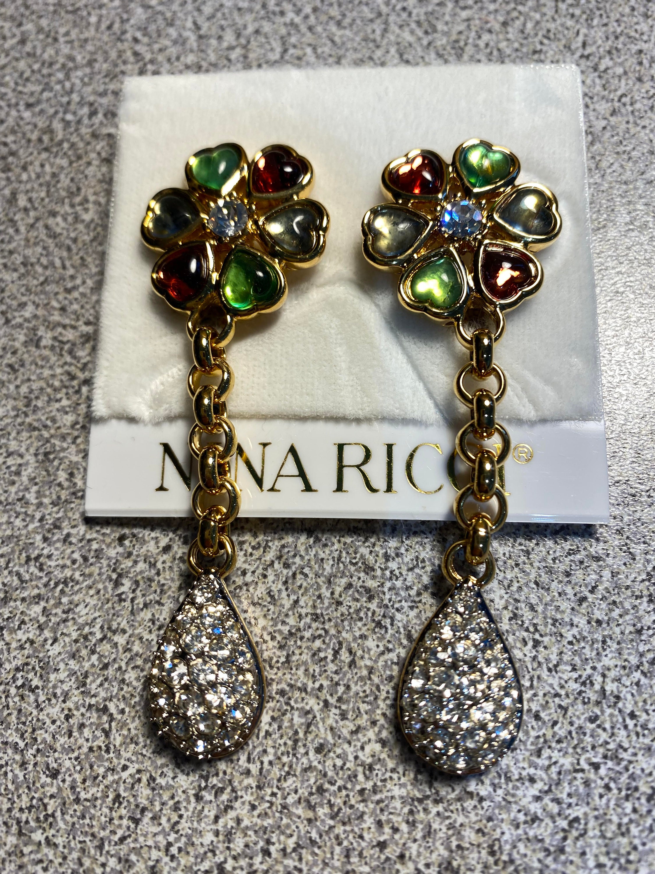 ニナ・リッチ クリップイヤリング、22Kゴールドメッキ、フローラル