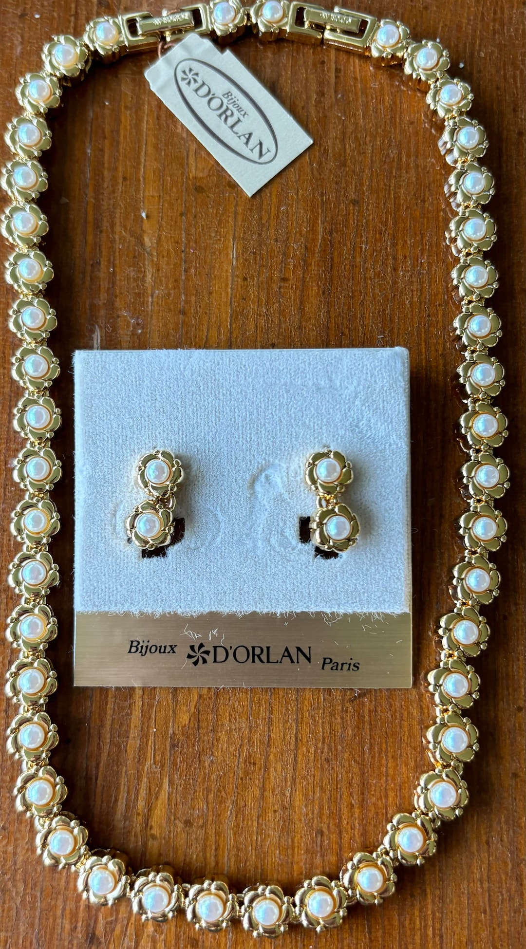 D'orlan Necklace, Clip Earrings, Triple 22kt Gold, Handset