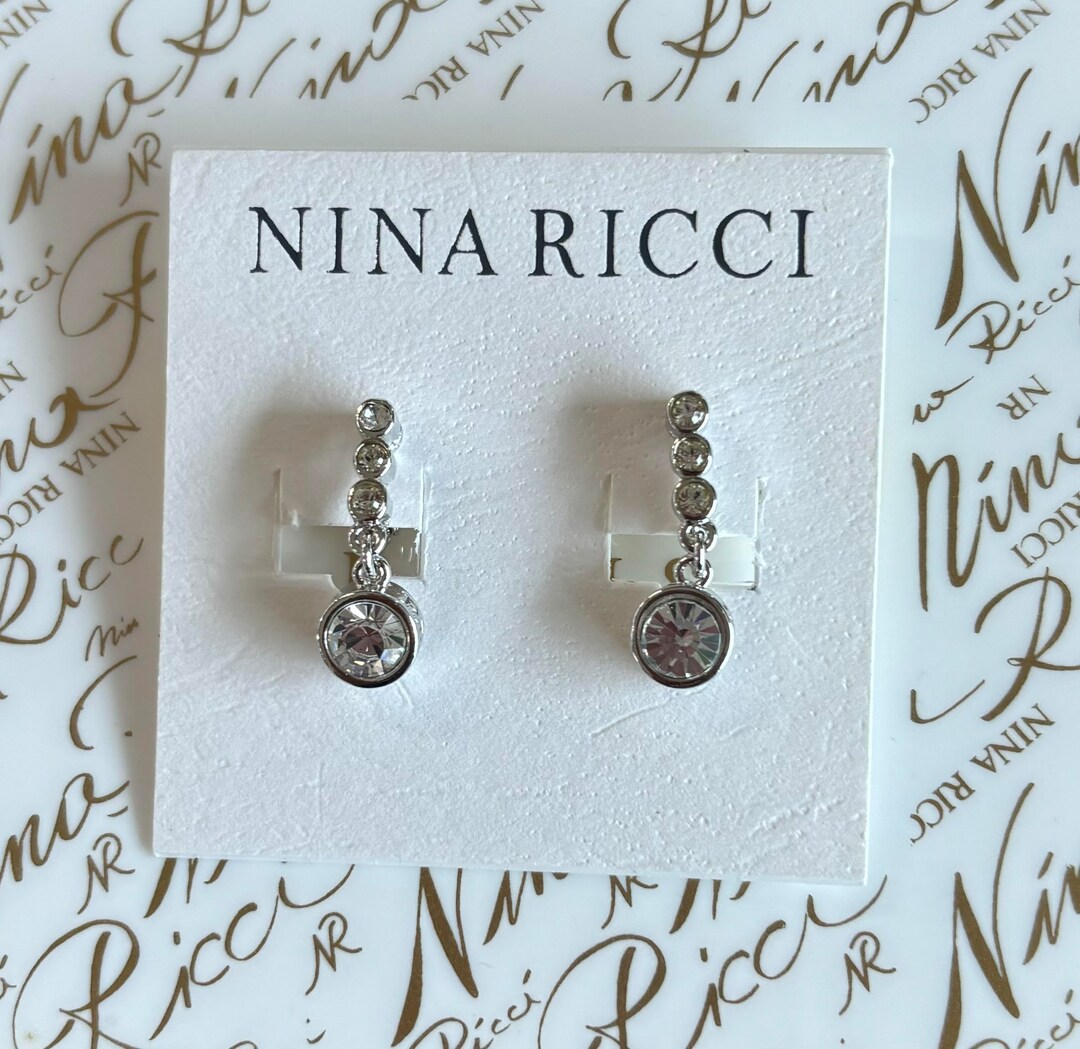 BELLES BOUCLES D'OREILLES NINA RICCI