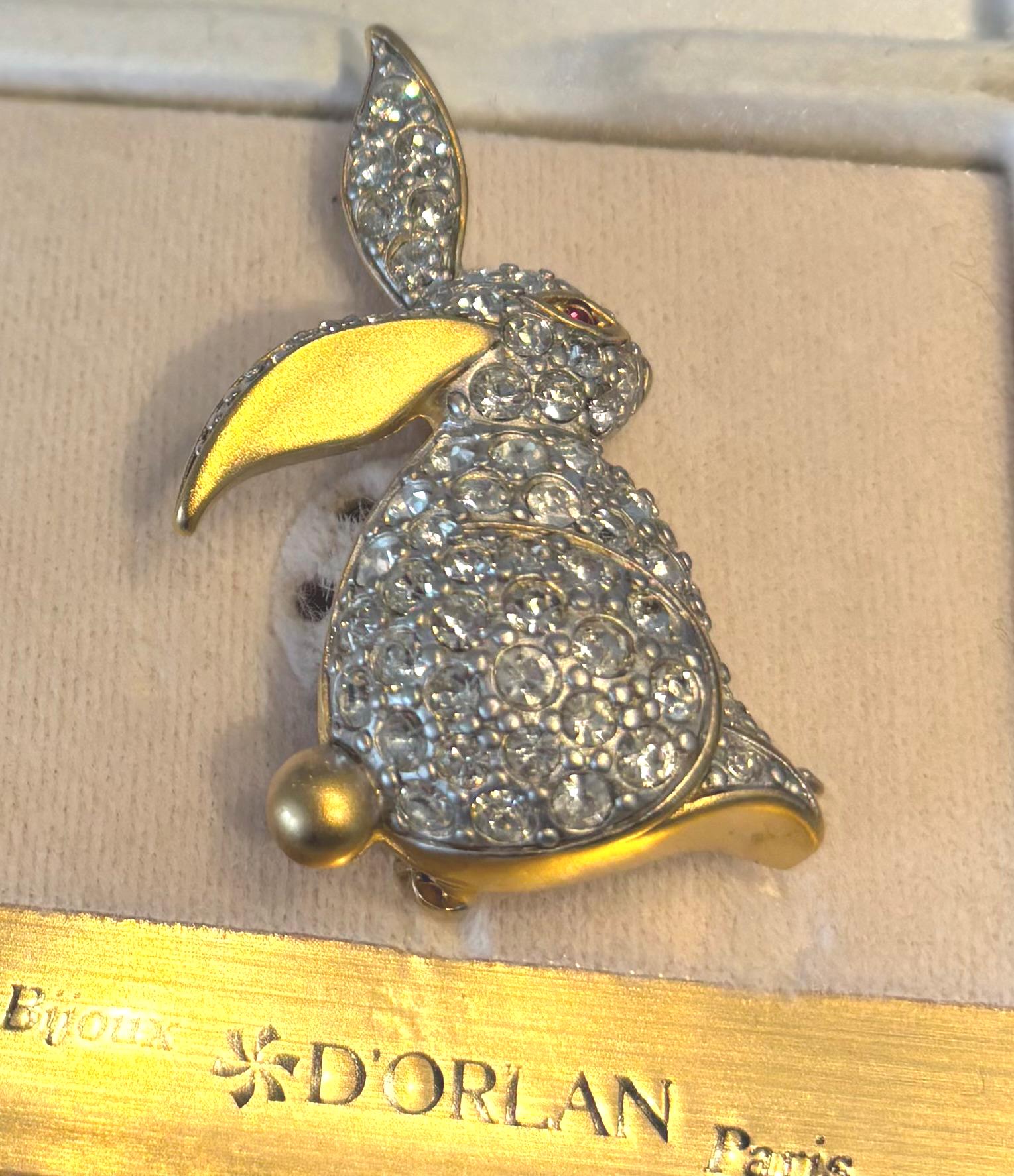 カナダ製　D'ORLAN　ヴィンテージ　ドーラン　お魚　海　ネックレス　ブローチ D'orlan Brooch, Bunny Rabbit, SIGNED, Triple 22kt Gold Plated