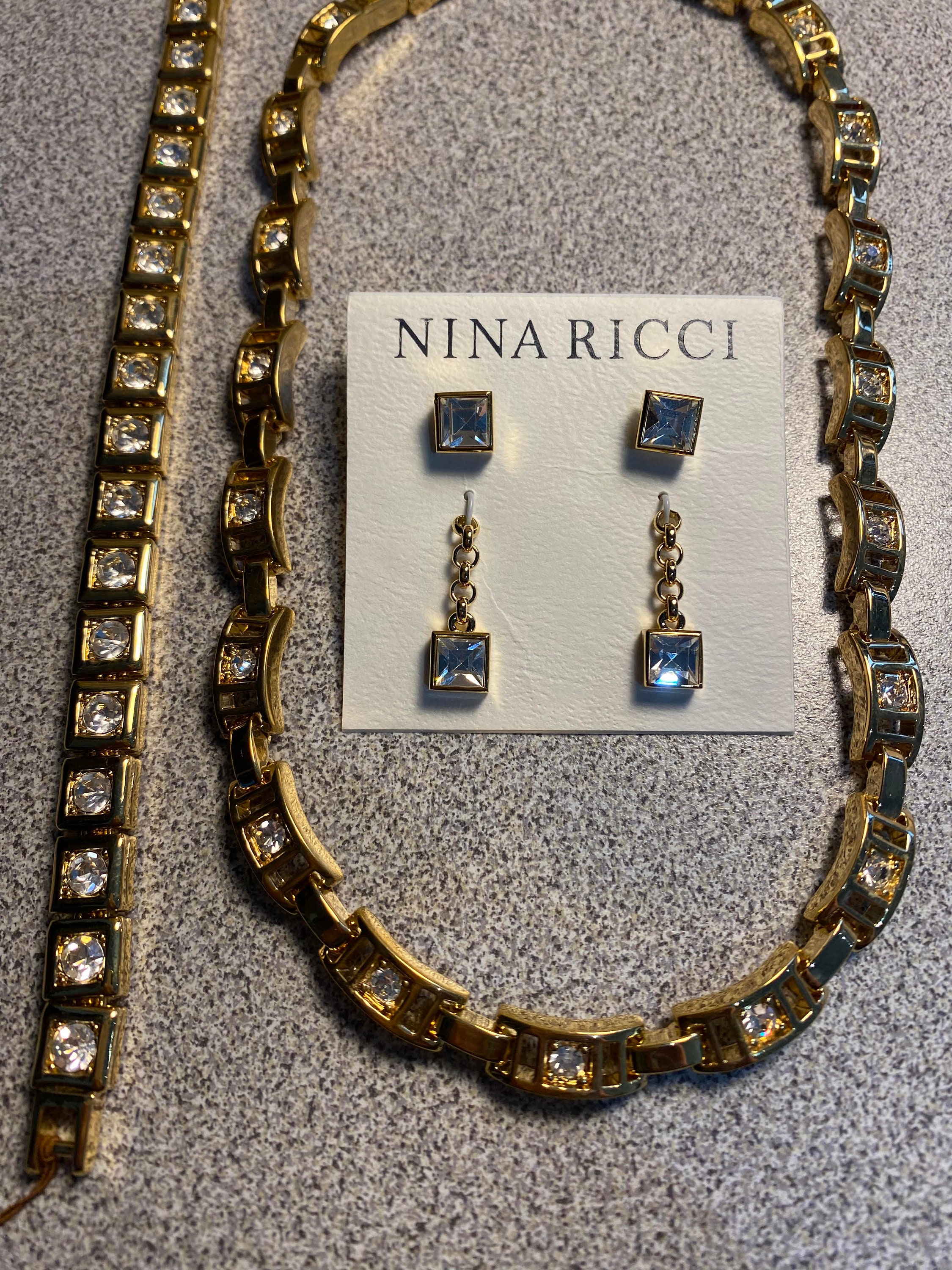 D'orlan Necklace & Bracelet W Nina Ricci Earrings - Can Be