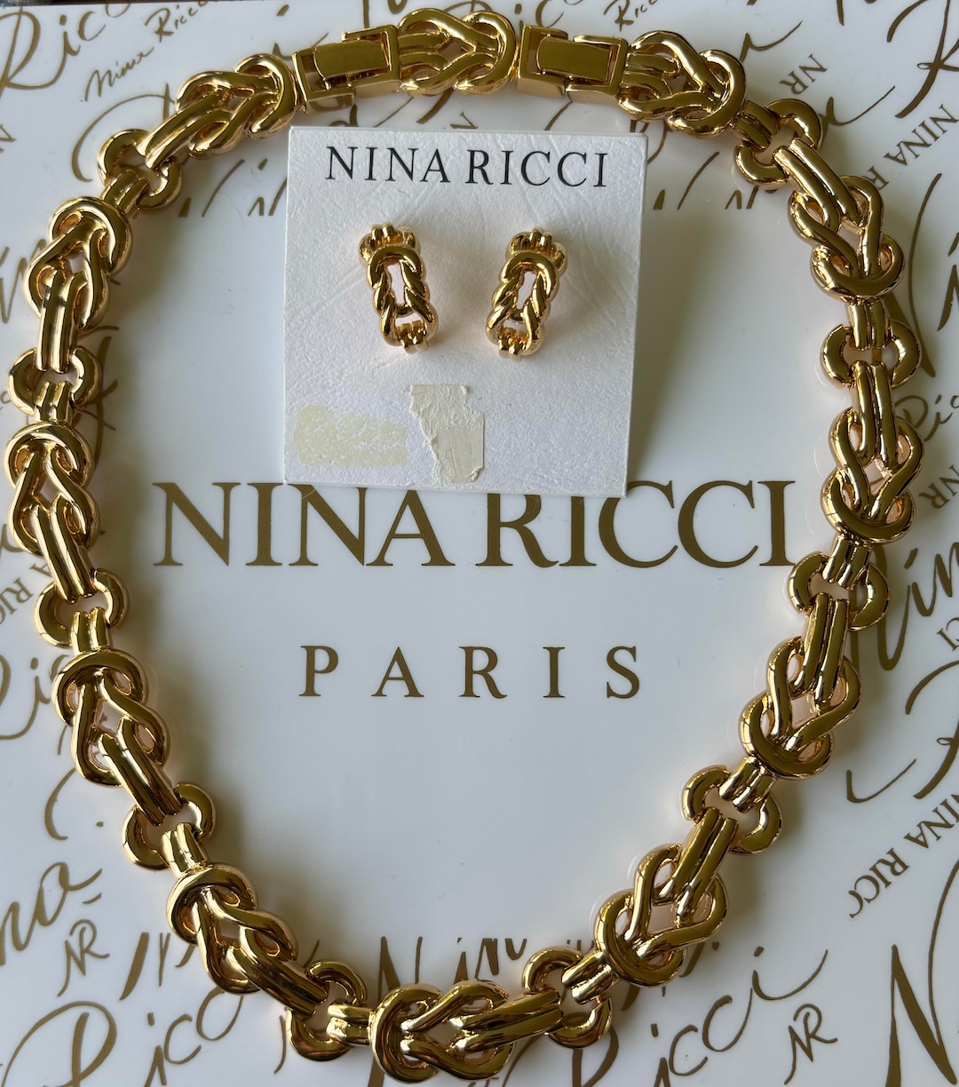 NINA RICCI ネックレス　#4469 Nina Ricci Necklace. Triple 22kt Gold Plate Pierced Earrngs