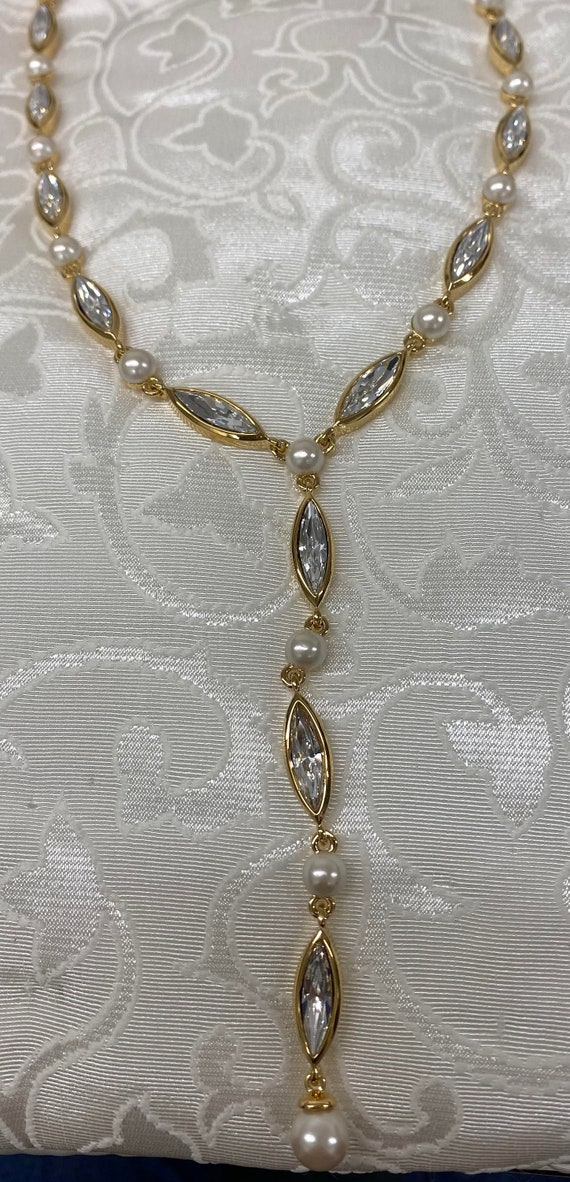Nina ricci necklace/pearl/gold/with - Gem