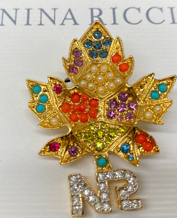 Large Maple Leaf Swarowski Necklace Large Maple Leaf Swarowski Necklace