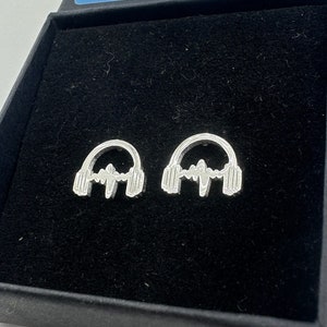 Silver Music Headphones Earrings - record earrings, Music earrings, Birthday Party, Fun, Funky, Unique, studs, DJ, A315