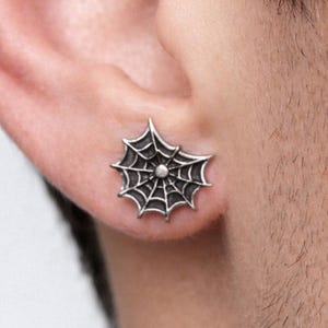 Oorknopjes voor heren - oorknopjes voor heren - spinnenweboorbellen - edgy oorbel - zilveren helix - gun Metal Grey - studs voor heren, dames, A365