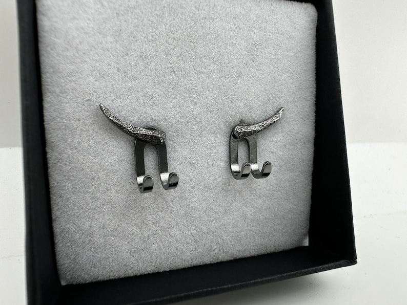 Bijoux homme Clous d'oreilles en argent gris, hommes, minimaliste, bijoux gris, argent sterling, clous d'oreilles pour homme, clous pour homme, tique, A229 image 2