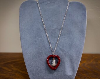 Collier coeur rouge et perles de verre tchèques | délicate chaîne en argent | Pendentif fait main | Cadeau d'anniversaire