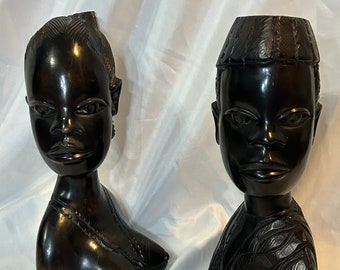 African wood statues