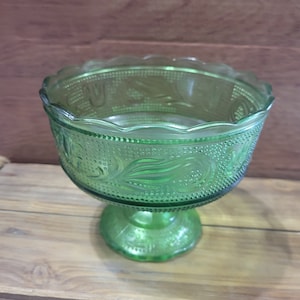 E.O. Brody Green Glass pedestal dish candy dish compote centerpiece bowl Vintage beaded flower leaf