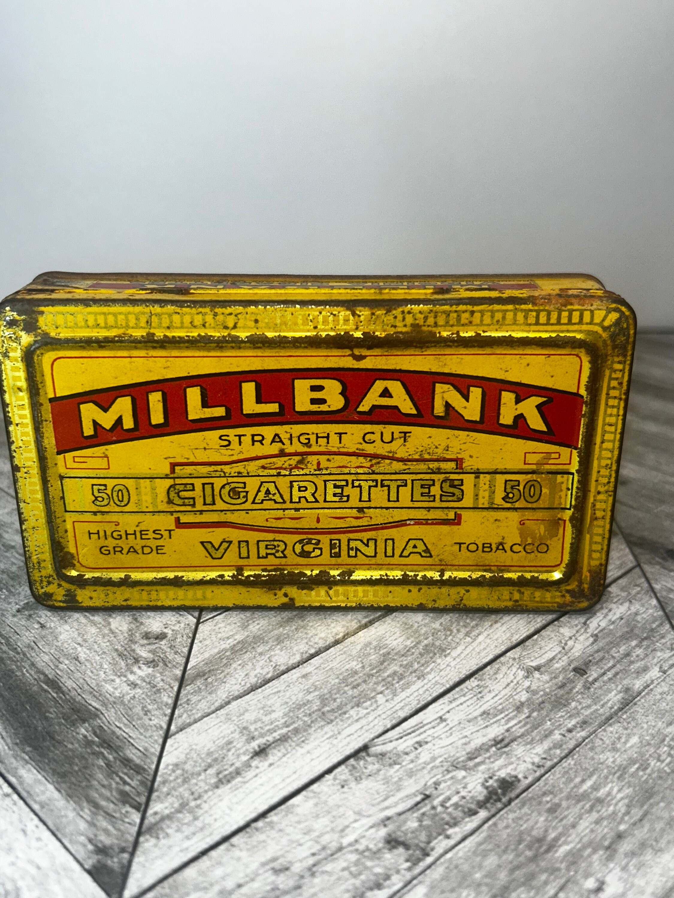 Millbank Straight Cut Tobacco Tin