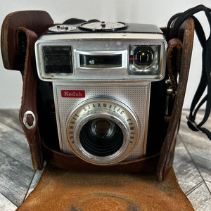 Kodak 1959 brownie starmatic camera