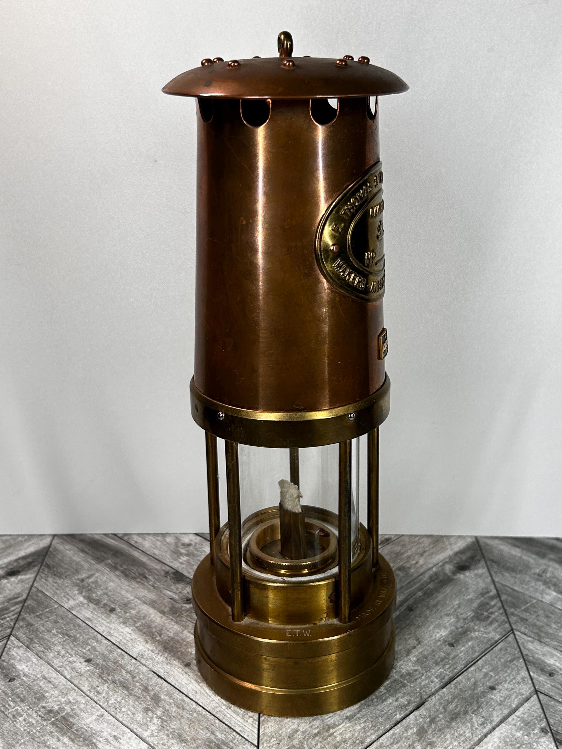 ライト・ランタン E.Thomas & Williams Miners Lamp Vintage E Thomas & Williams Brass Welsh Miners Lamp - Etsy