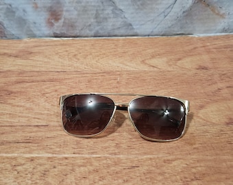 Vintage Gant Men's Sunglasses. No case