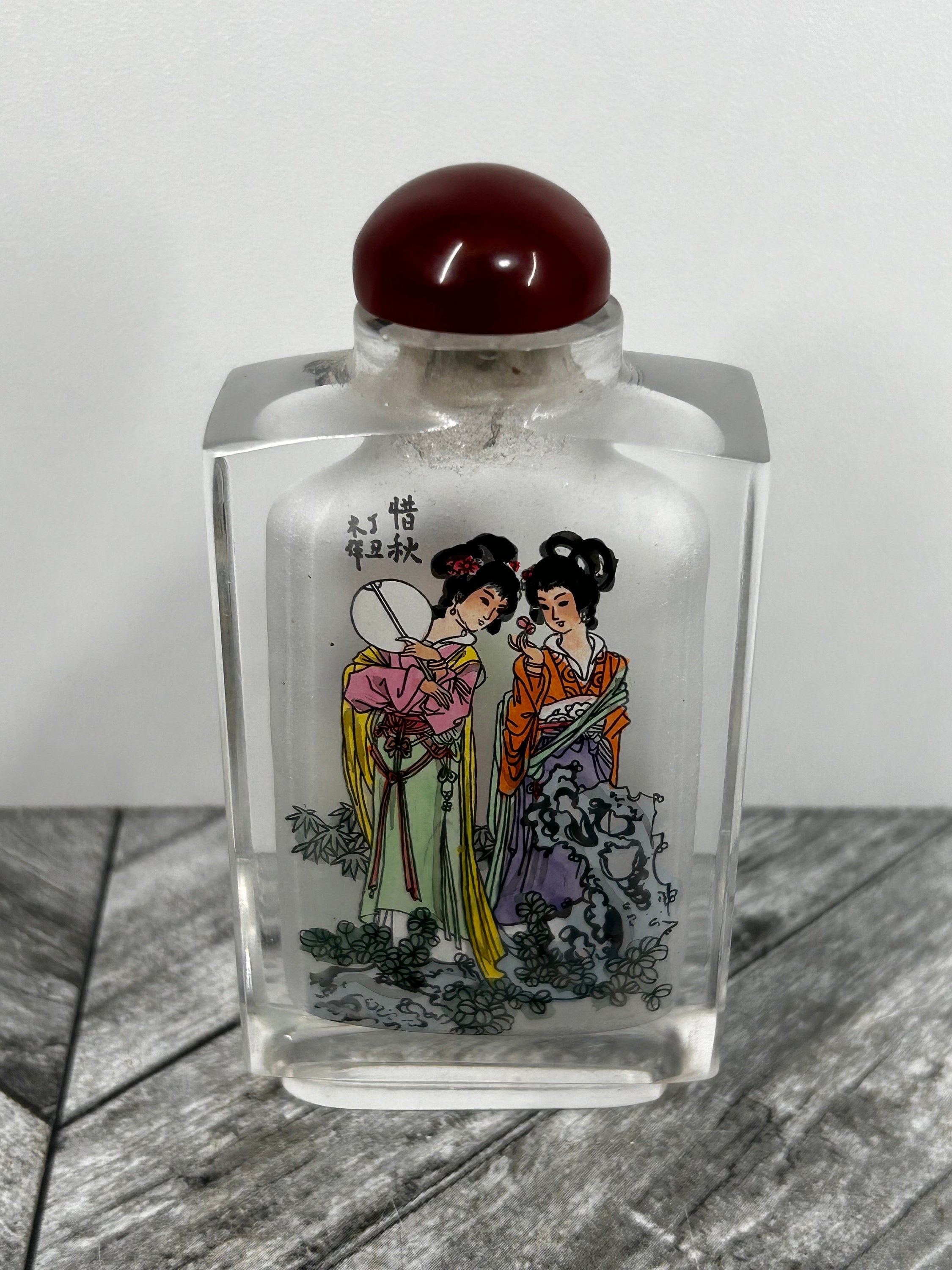 中国製ガラス製装飾セット（香水瓶、筆、飾り物）