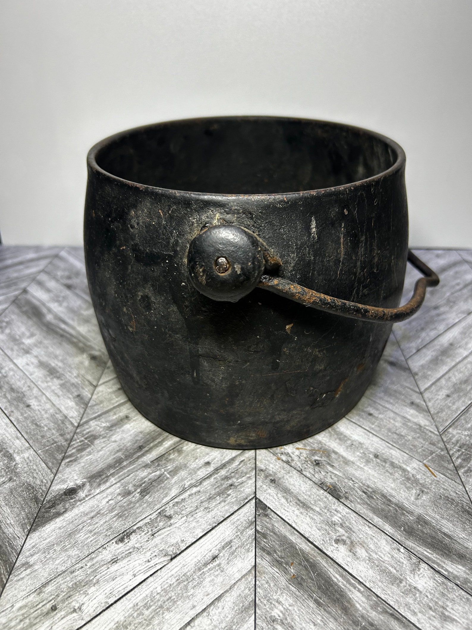 Vintage Cast Iron Cauldron Etsy