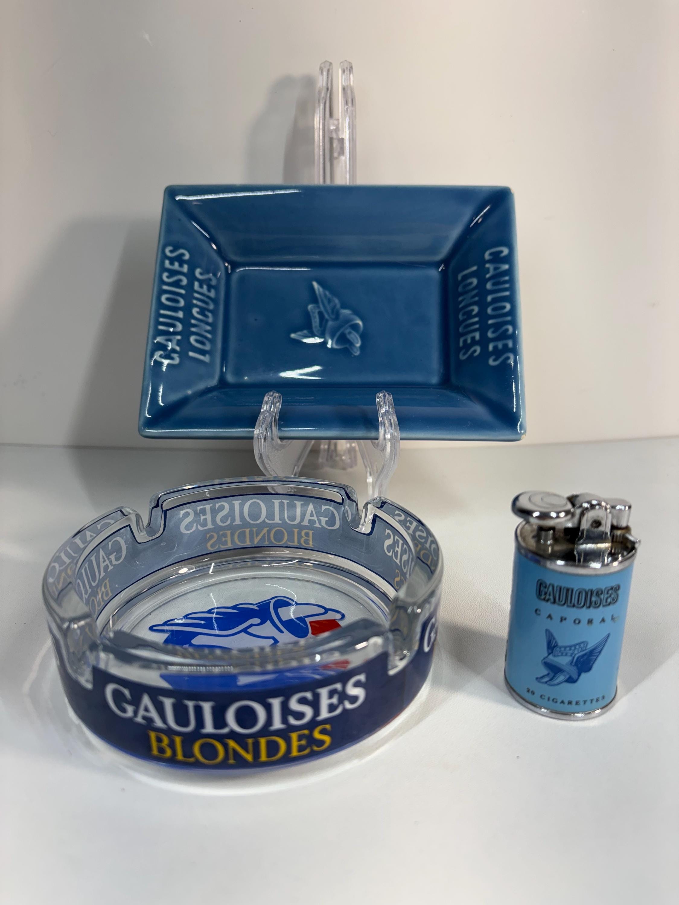 paris opals cigarettes Gauloises Cigarettes