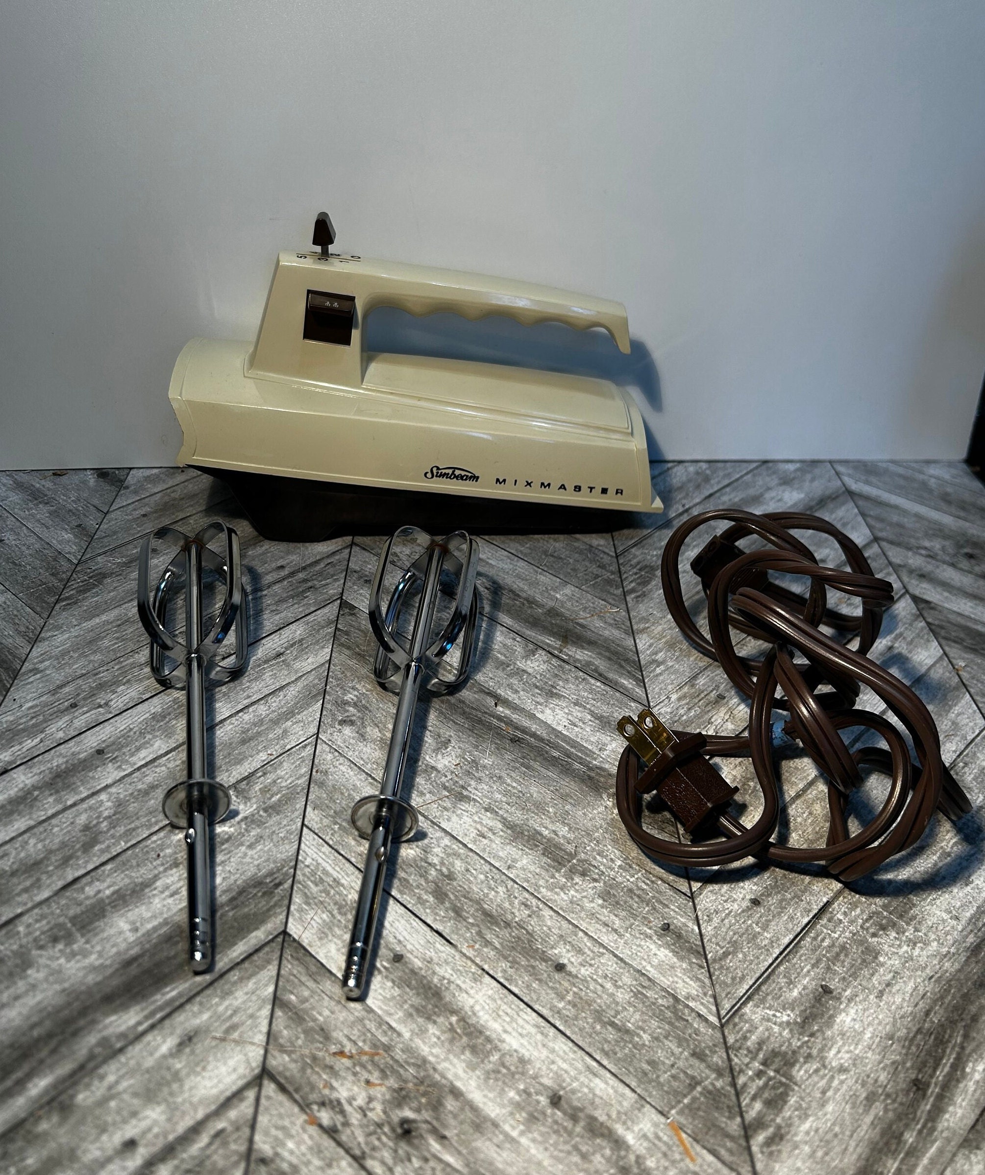 Sunbeam Mixmaster Love — 1957- 1960's Sunbeam Mixmaster attachemnt kit  for