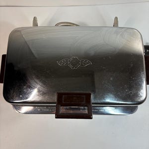 Vintage 1950-60 Modell 551 Toast Waffeleisen