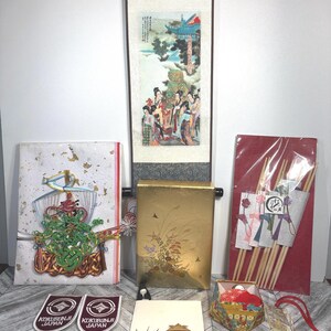 Collezione di souvenir giapponesi
