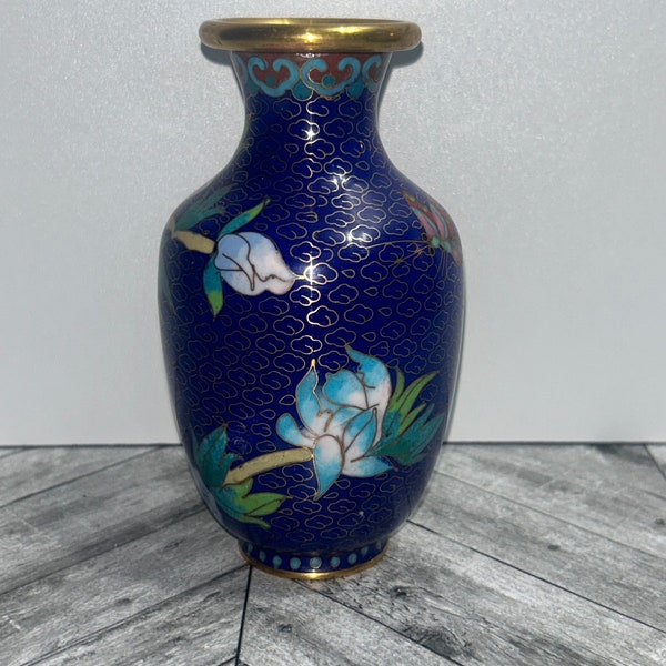 Chinese cloisonne mini vase