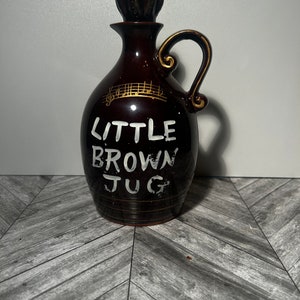Caraffa musicale piccola brocca marrone