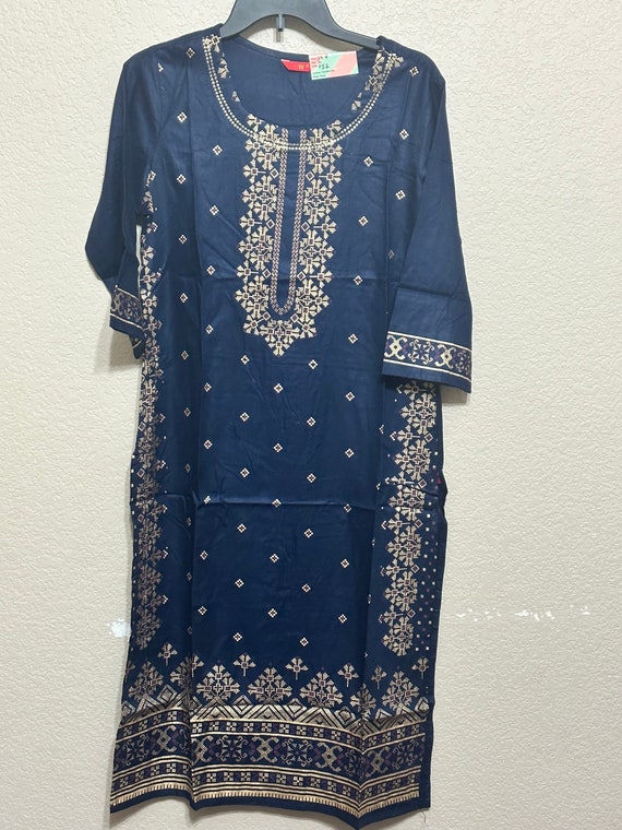 Aggregate 175+ dark blue colour kurti