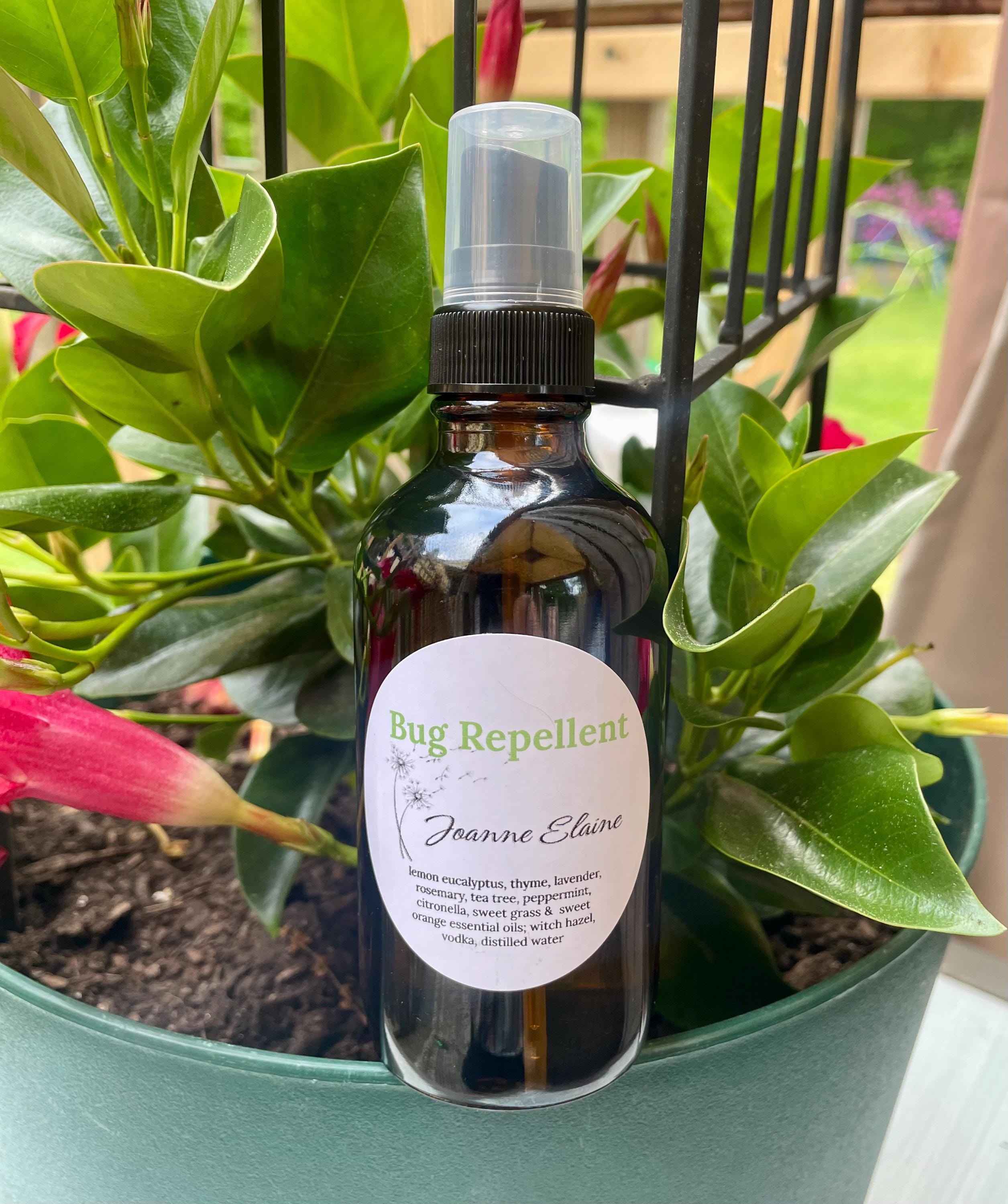All Natural Bug & Tick Repellent: Essential Oil Spray