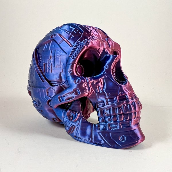 Prismatic Cybertech Skull Desk Decoration