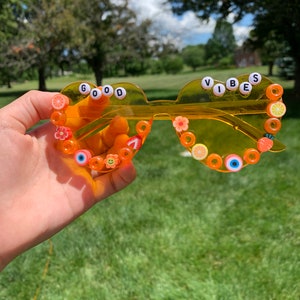 Colorful,y2k, funky, summery// orange heart sunglasses