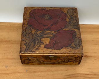 Vintage rustic wooden trinket - jewelry box, floral pyrography carving