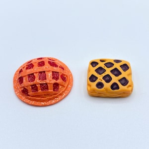 1:12 cranberry pie chocolate pie miniatures 2pcs for BJD Barbie Dolls