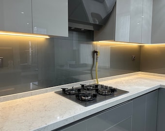 Metallic Grey Tempered Glass Kitchen Backsplash: Heat Resistant Cooker Splash Guard