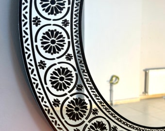 Decorative Round Wall Mirror with Black Antique Pattern for Hallways, Entryways, Bathrooms, Bedrooms