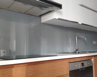Custom Tempered Glass Kitchen Backsplash: Light Grey, Heat Resistant