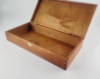 Wooden handmade box for jewelry and other trinkets. Wooden Jewelery Box Closed with a Latch, Hand Painted Wooden Box in Brown Color